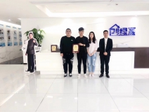 熱烈祝賀李總、王總簽約創綠家鞍山市區級代理！