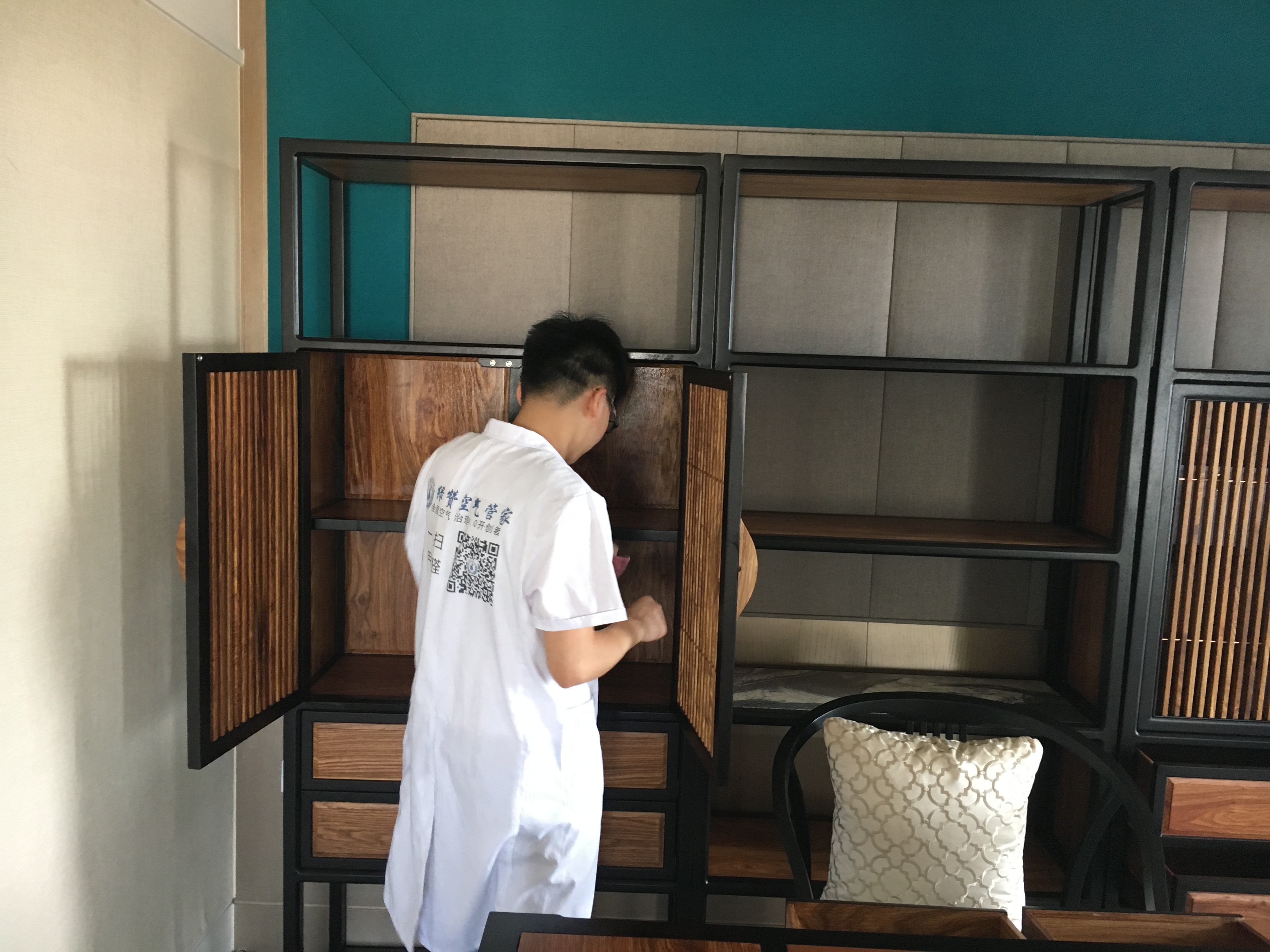找除甲醛公司是一種辦法？是的，這還是您對待室內(nèi)空氣污染的正確心態(tài)！